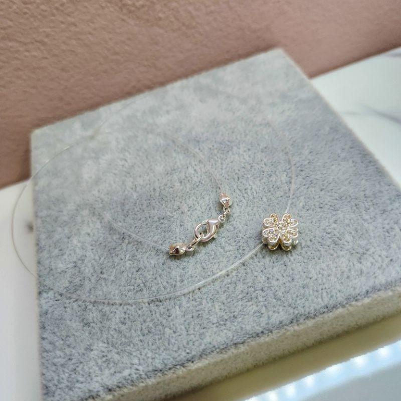 COLAR INVISÍVEL TREVO PRATA