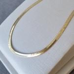 COLAR OURO FITA