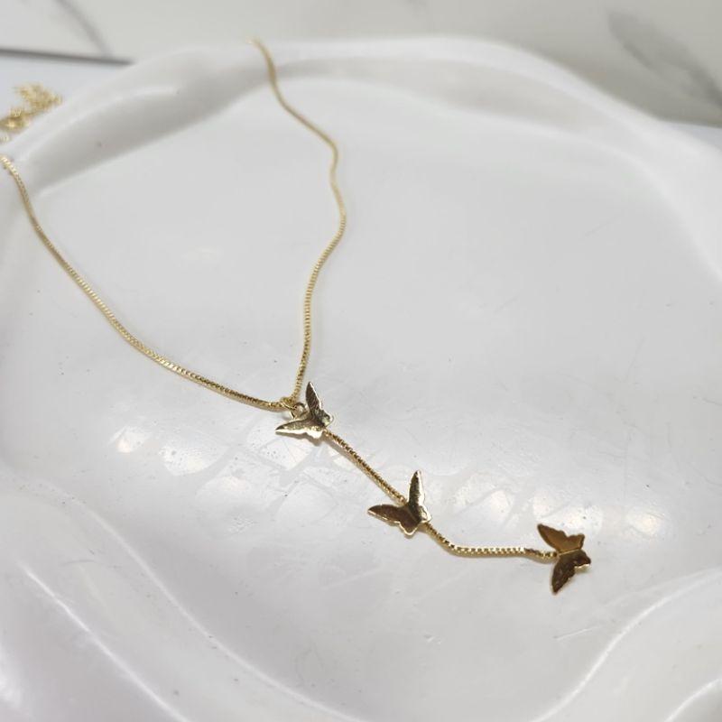 COLAR OURO GRAVATINHA BORBOLETAS