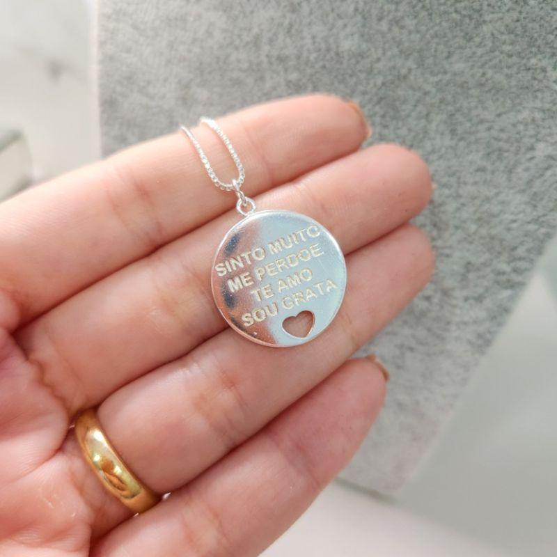 COLAR PRATA SINTO MUITO...