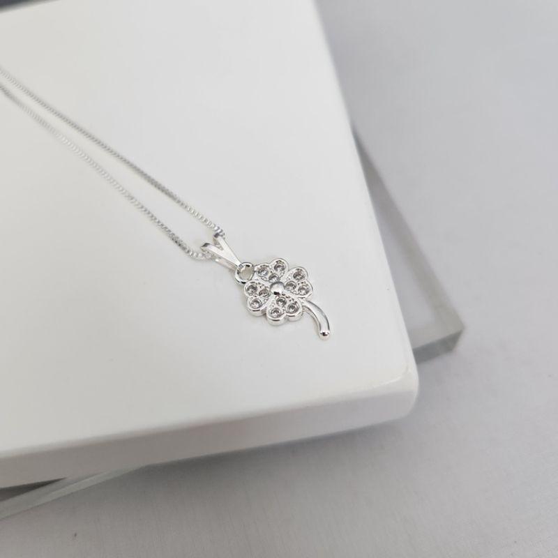 COLAR PRATA TREVO ZIRC