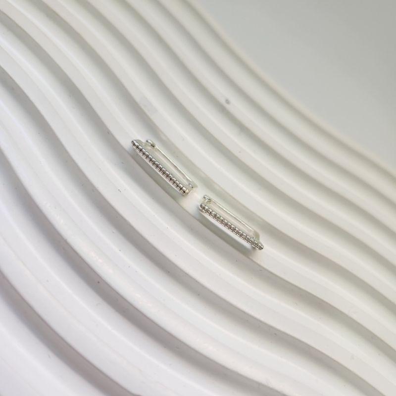 BRINCO PRATA ARGOLA RET ZIRC M